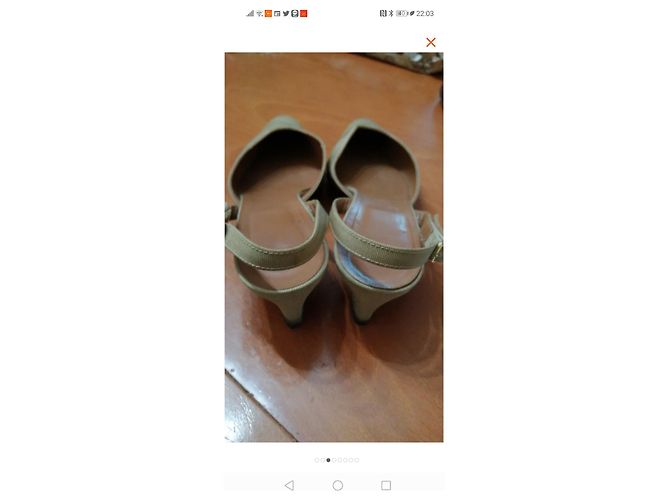 Giorgio Armani Pumps mit niedrigem Absatz Beige - Ansicht 7
