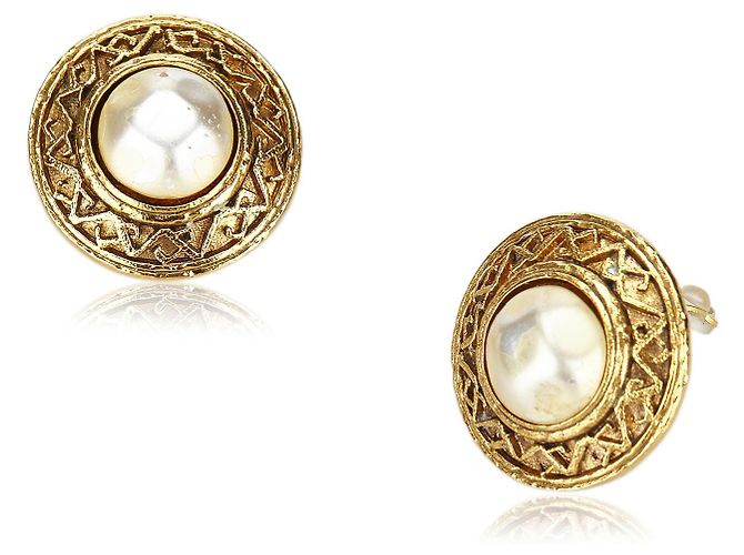 Orecchini a clip con perle finte in oro Chanel D'oro - vista 2