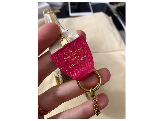 Louis Vuitton Purses, wallets, cases Beige - view 3
