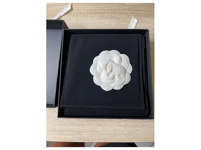 Cambon Rara collana lunga Chanel 2021 Silver hardware - vista 9