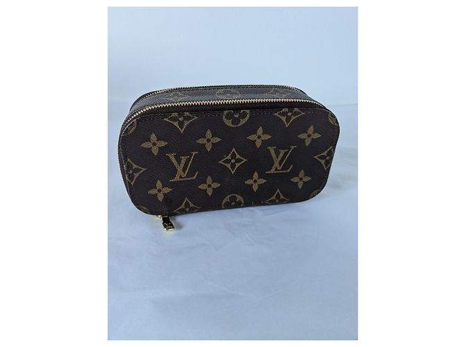 Louis Vuitton Purses, wallets, cases Brown - view 4