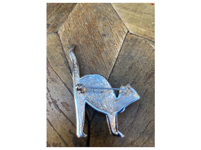 Superb Chat Dior brooch - view 5