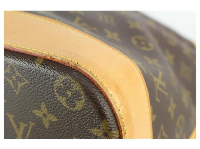 Louis Vuitton XL Monogramma Viaggio Alma MM - vista 3