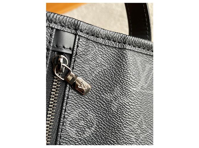 Louis Vuitton Bolsa de sapato LV eclipse novo Cinza - vista 8