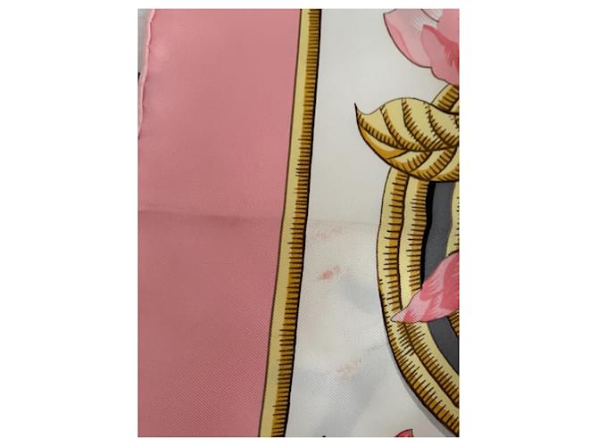 Quadrato in seta Hermès rosa e bianco - vista 5
