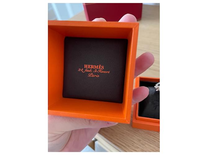 Hermès Croisette Ring aus Silber Silber Hardware - Ansicht 7