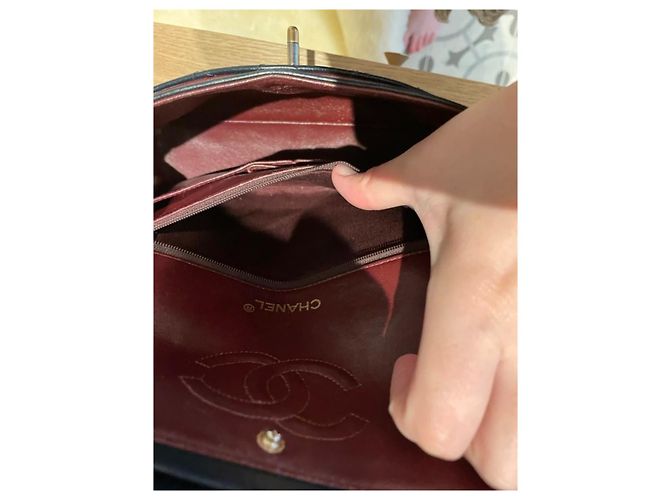 Borsa a mano Chanel Timeless in pelle blu navy con finiture oro Gold hardware - vista 13