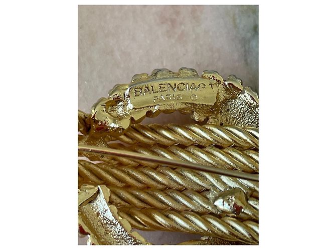 Spilla Balenciaga in metallo dorato D'oro - vista 3