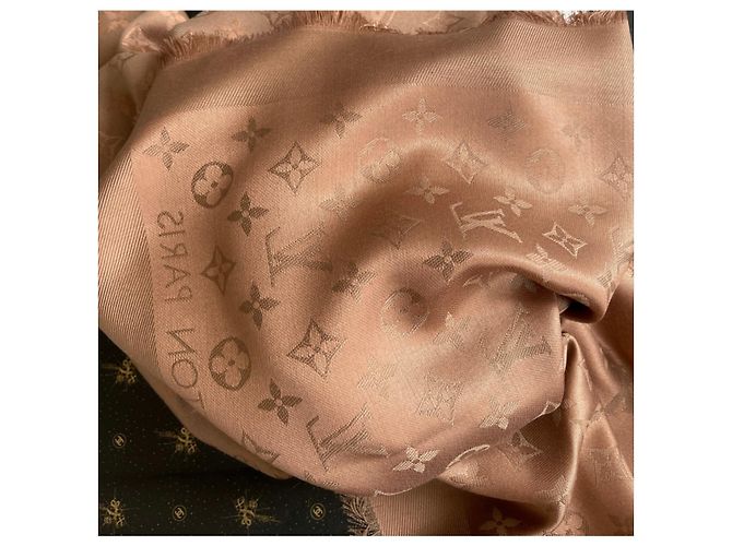 Louis Vuitton Scialle Monogram in seta Marrone - vista 5