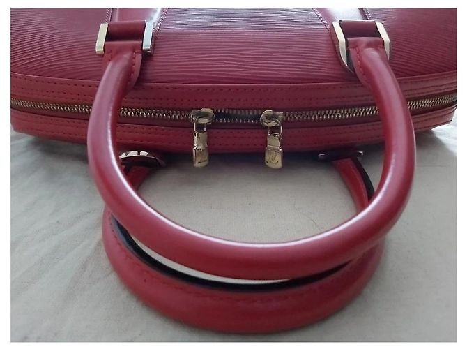 Borsa a mano Louis Vuitton Jasmine in pelle rossa Rosso D'oro - vista 7