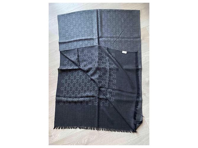 Etole Gucci avec monogramme - vue 5
