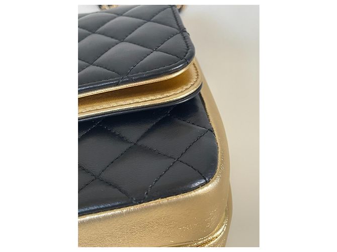 Executive Borsa Chanel Session in pelle nera metallizzata Nero D'oro Metallico - vista 14