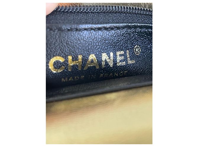 Executive Borsa Chanel Session in pelle nera metallizzata Nero D'oro Metallico - vista 8