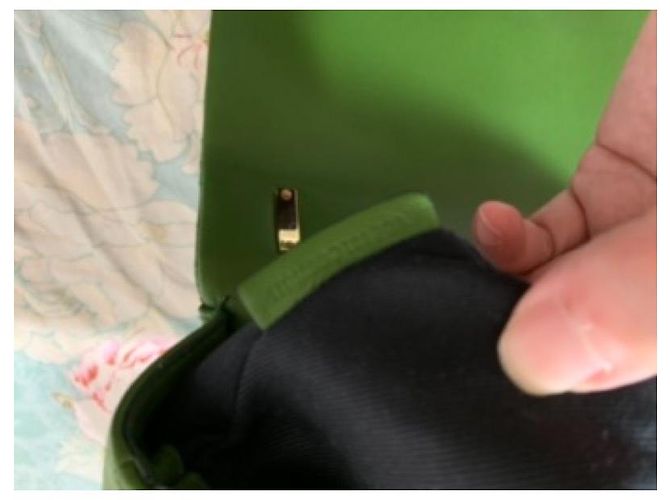 Burberry Bolsa pequena de pele de carneiro acolchoada Lola Verde - vista 8
