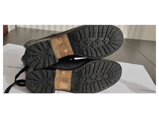 Cambon Botas Biker Chanel de Cuero Negro - vista 5