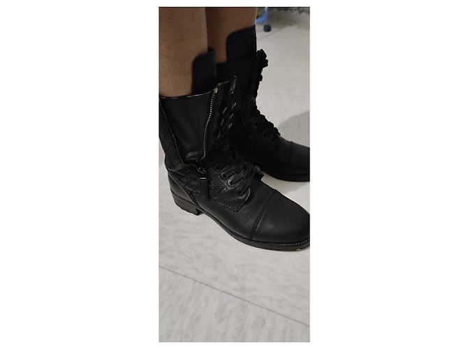 Cambon Botas Biker Chanel de Cuero Negro - vista 9