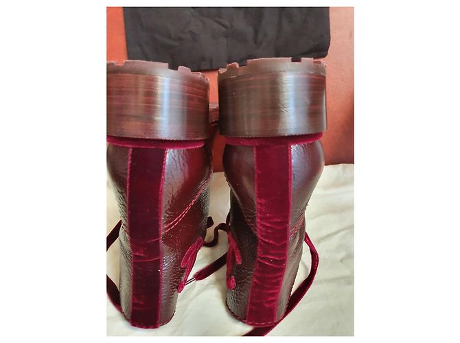 Stivaletti Chanel Rosso Scuro Pelle e Velluto 39 Bordò - vista 6