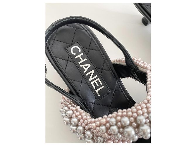 Décolleté Chanel in pelle nera 37.5 Nero - vista 3