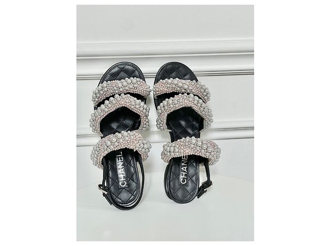 Décolleté Chanel in pelle nera 37.5 Nero - vista 5