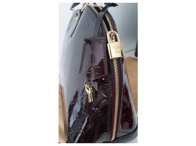 Louis Vuitton Borsa Alma Aubergine Vernice D'oro Viola scuro - vista 2