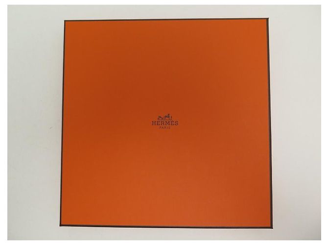 Hermès RARO NUOVO SCIARPA HERMES PARURES DES SAMOURAIS H003071S14 ALINE HONORE SETA BLU - vista 10