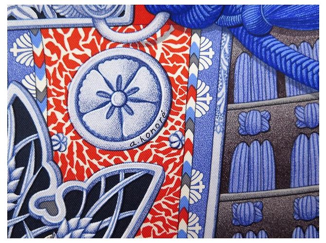 Hermès RARO NUOVO SCIARPA HERMES PARURES DES SAMOURAIS H003071S14 ALINE HONORE SETA BLU - vista 6