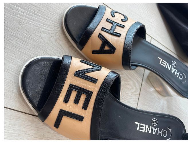 Mule Chanel in pelle beige - vista 6
