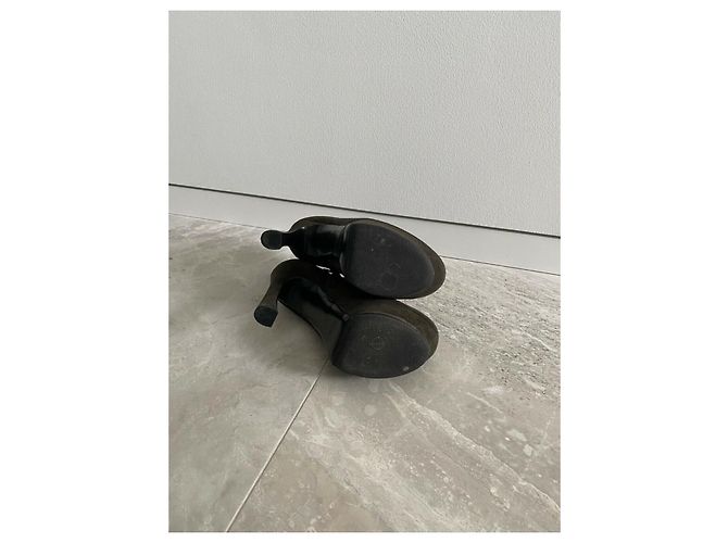Yves Saint Laurent Botines de plataforma de tacón alto YSL Caqui - vista 9