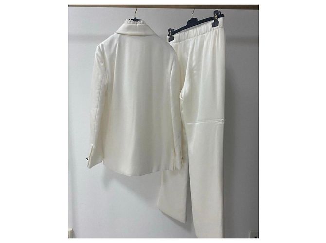 Blusa Calça Chanel Ivory Silk Gripoix Terno Bege - vista 9
