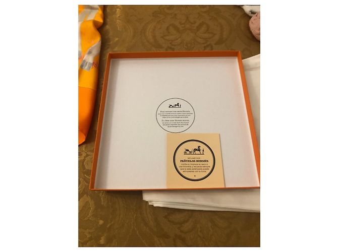Kelly Hermès Quadratische Giraffen Orange - Ansicht 2