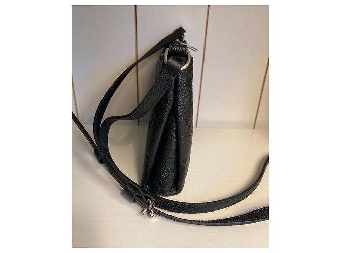 Louis Vuitton Pochette Pallas Nero - vista 10