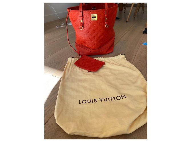 Louis Vuitton City Car PM Empreinte Borsa in pelle arancione - vista 7