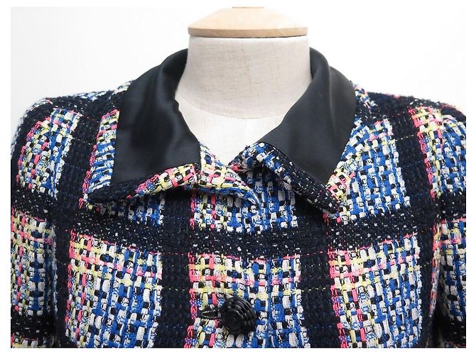 NUOVA GIACCA CHANEL P34951 S 36 IN TWEED BOTTONI MULTICOLORE CC NEW JACKET - vista 2