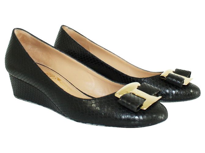 Salvatore Ferragamo Zeppe nere goffrate in pelle di serpente - vista 2