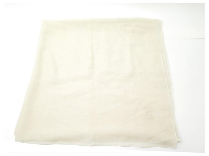 Plume Hermès FOULARD ETOLE HERMES MATCH PENA EM CASHMERE E SEDA NEPAL STOLE SHAWL Bege - vista 2