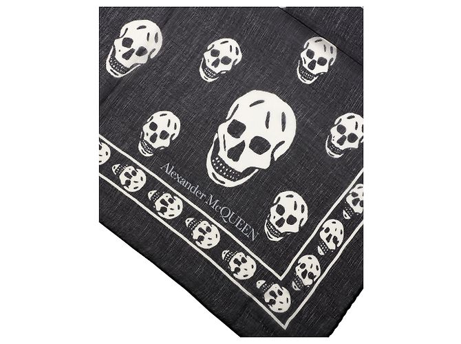 alexander mcqueen Skull silk scarf black white - view 2