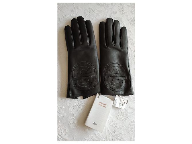 HERMÈS HANDSCHUHE AUS SCHWARZEM LAMMLEDER MIT KASCHMIRFUTTER - Ansicht 4