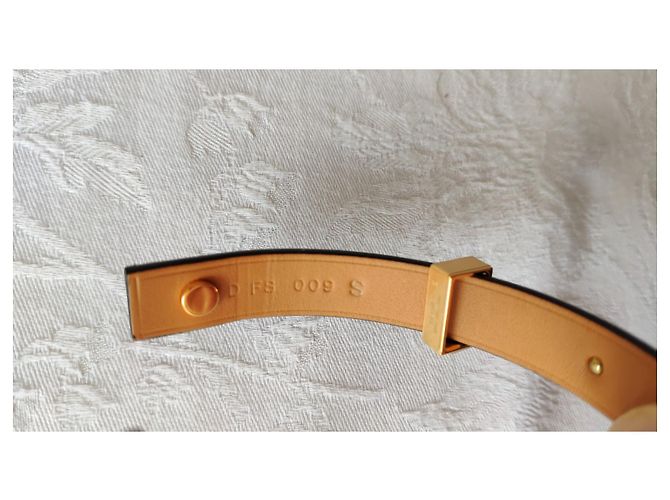 Hermès PULSERA HERMES CUIR MINI PERRO PLACA VEAU SWIFT Negro - vista 5