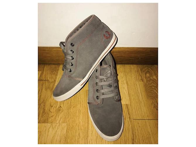 Fred Perry Boots Grey - view 2
