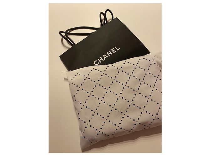 Chanel New Cashmere & Silk Schal Schwarz Marineblau - Ansicht 10