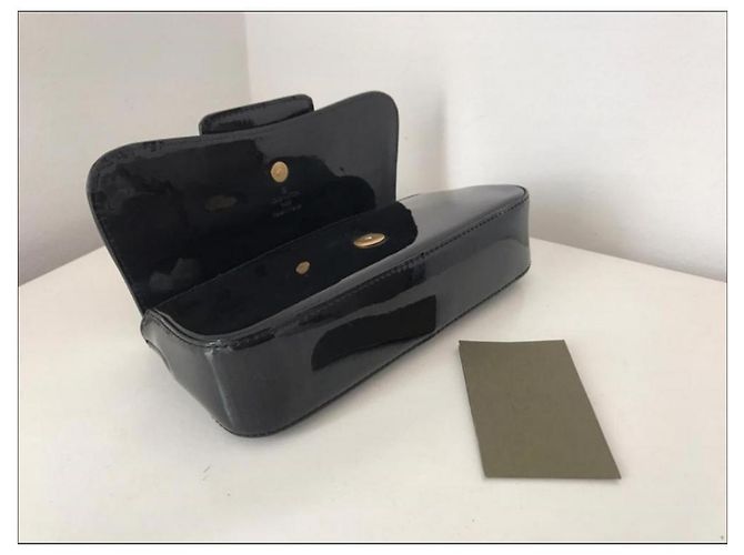 Pochette Louis Vuitton Sobe in pelle Epi nera Nero - vista 3