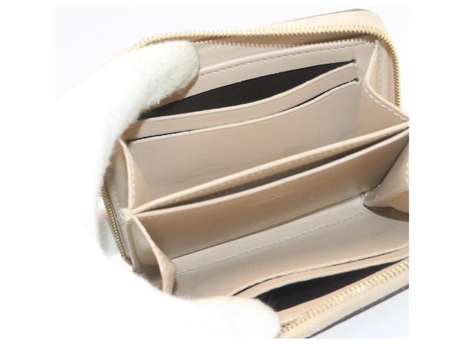 Porte-monnaie LOUIS VUITTON Monogram Vernis Zippy Beige M90203 Auth LV 25396 - vue 12