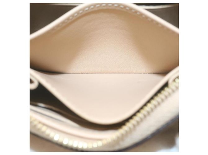 Porte-monnaie LOUIS VUITTON Monogram Vernis Zippy Beige M90203 Auth LV 25396 - vue 15