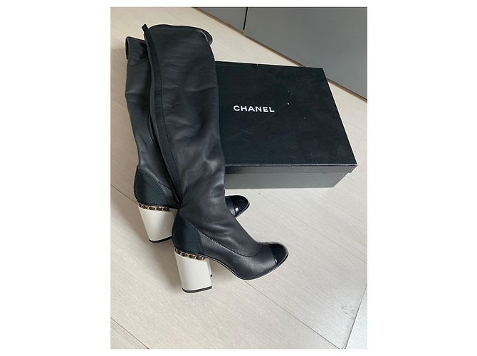 Cambon Chanel muslo botas Negro - vista 2