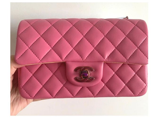 Minibolso con solapa rectangular rosa Timeless de Chanel - vista 7