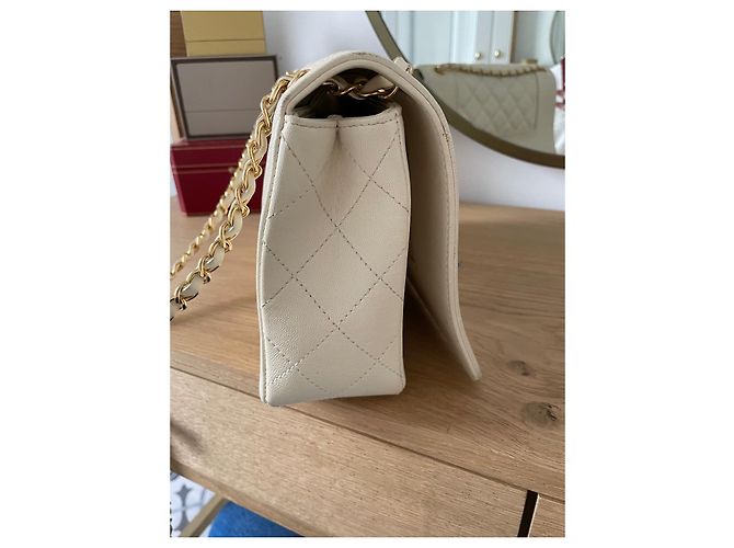 Chanel Mademoiselle Borsa a mano in pelle beige oro Gold hardware - vista 16