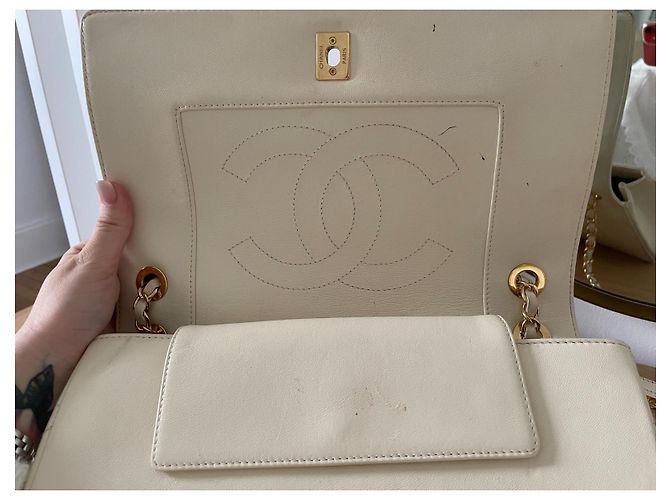 Chanel Mademoiselle Borsa a mano in pelle beige oro Gold hardware - vista 4