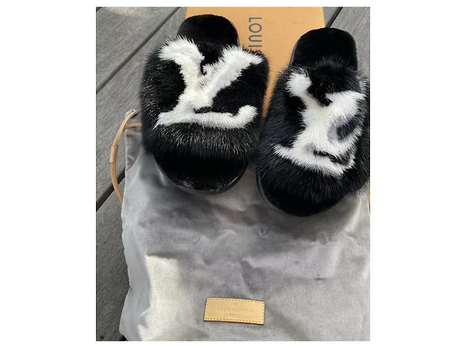 Louis Vuitton casalingo Nero - vista 2