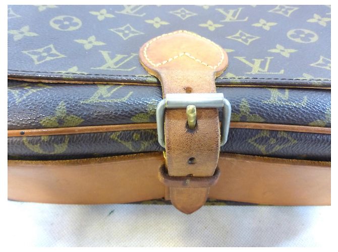 Louis Vuitton CARTUCCIA GM MONOGRAM Marrone - vista 7