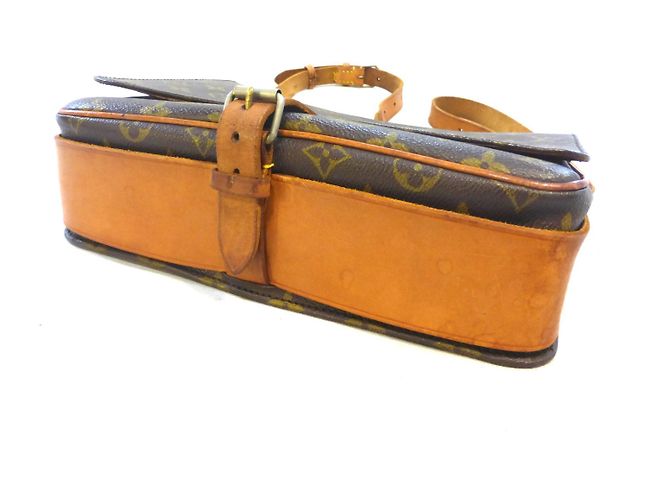 Louis Vuitton CARTUCCIA GM MONOGRAM Marrone - vista 9